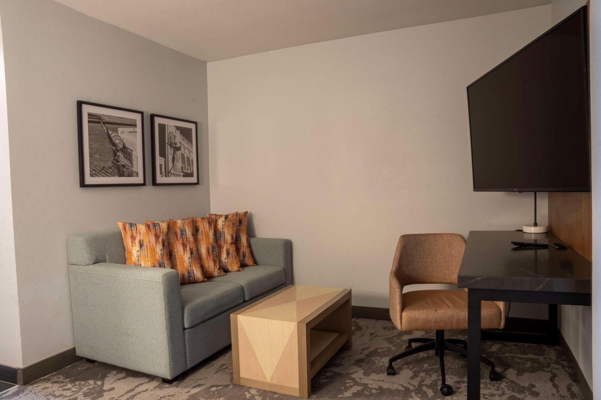 Doubletree By Hilton Fort Worth Fossil Creek Dış mekan fotoğraf