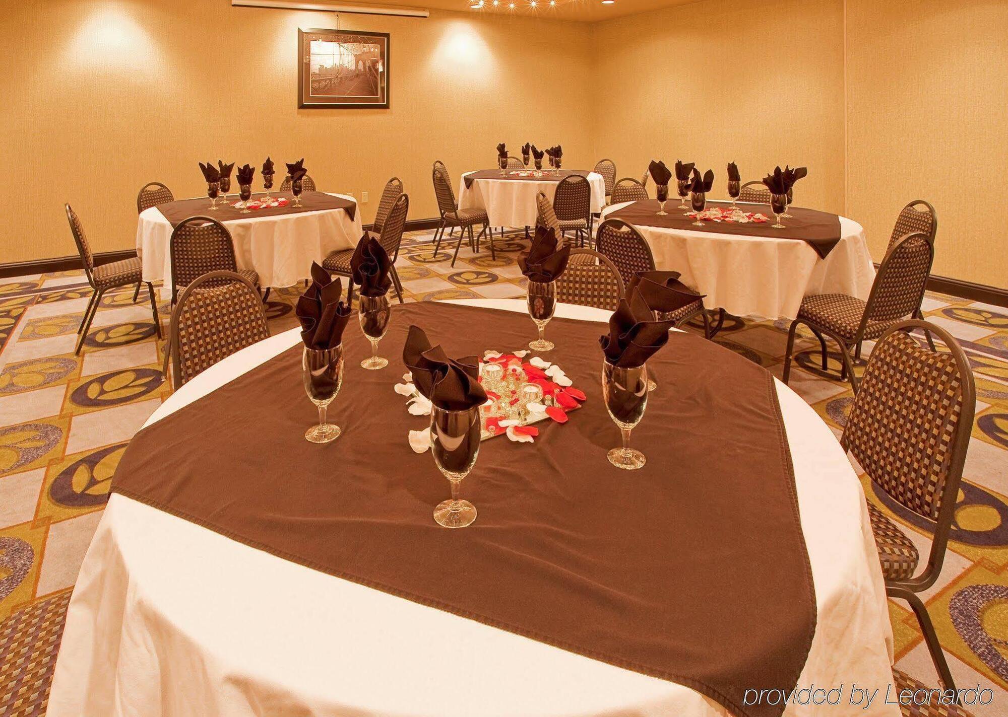 Doubletree By Hilton Fort Worth Fossil Creek Dış mekan fotoğraf